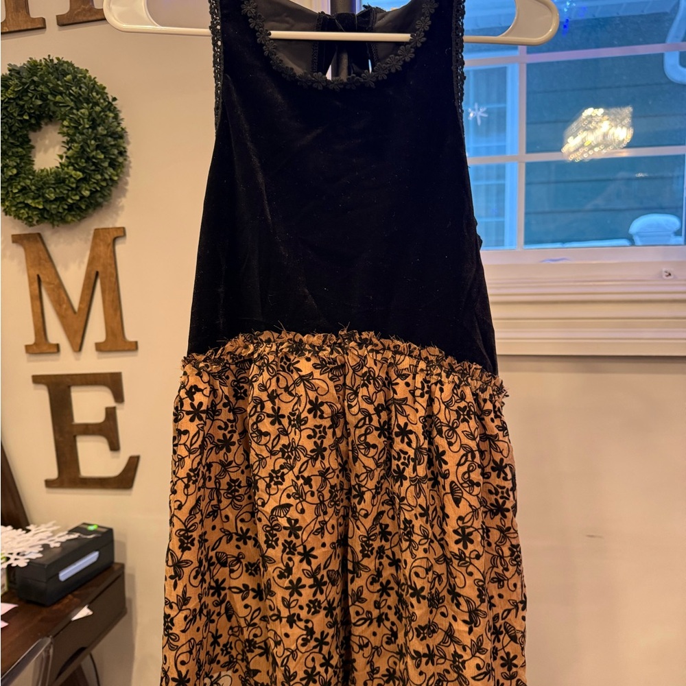 POL Black and Tan Floral babydoll top
